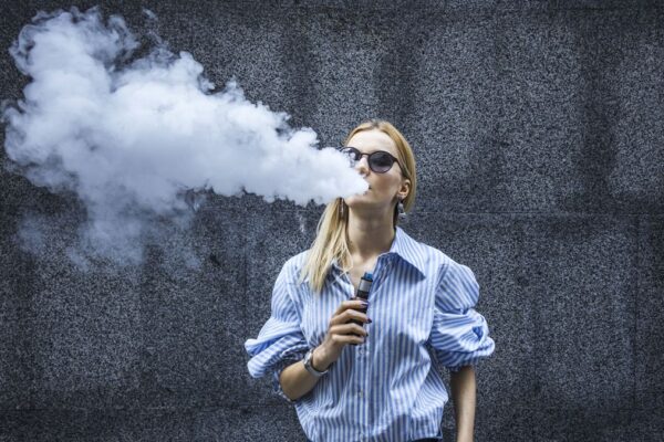 How Pod-Based E-Cigarettes Simplify Vaping For Everyday Convenience
